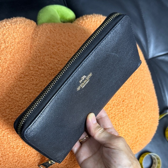 Coach Black Zip-Around Wallet - Picture 5 of 15